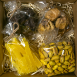 Подарочный набор орехов, сухофруктов, цукатов и сладостей № 26 (400 г.)